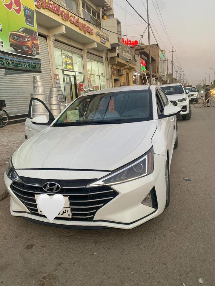 هونداي النترا 2020
السياره نص فول بيها البنيد والباب الوره السايق بيها صبغ قليل 
السعر 137 وبيها مجال العنوان كربلاء الهنديه 
للأستفسار ***********
