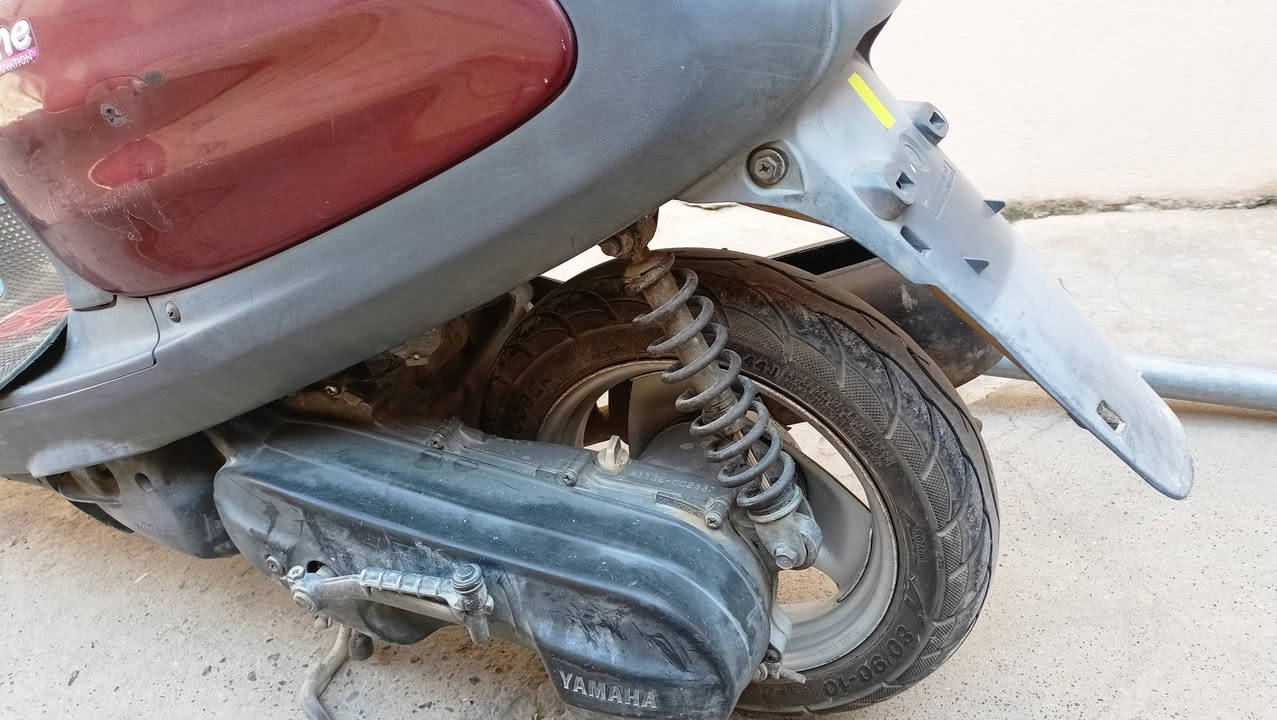 السلام عليكم شباب عندي هذا الماطور 🛵
((مرقم وكامل شرط التحويل🪪 ))
 وضع شركه 
درع الاصلي ماله ما تصرف عليه ولا ربع 
وايرمنيه شغاله شرط سلف اشاير القفل اكسن قفل ستيرن يعني ماطور جديد 
شراي اتصل على الرقم ***********
