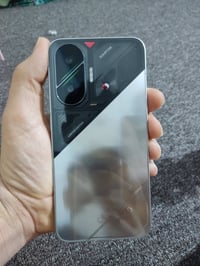 بوكو 5G F7 • ٥١٢/١٢ • ١٢٠ فريم