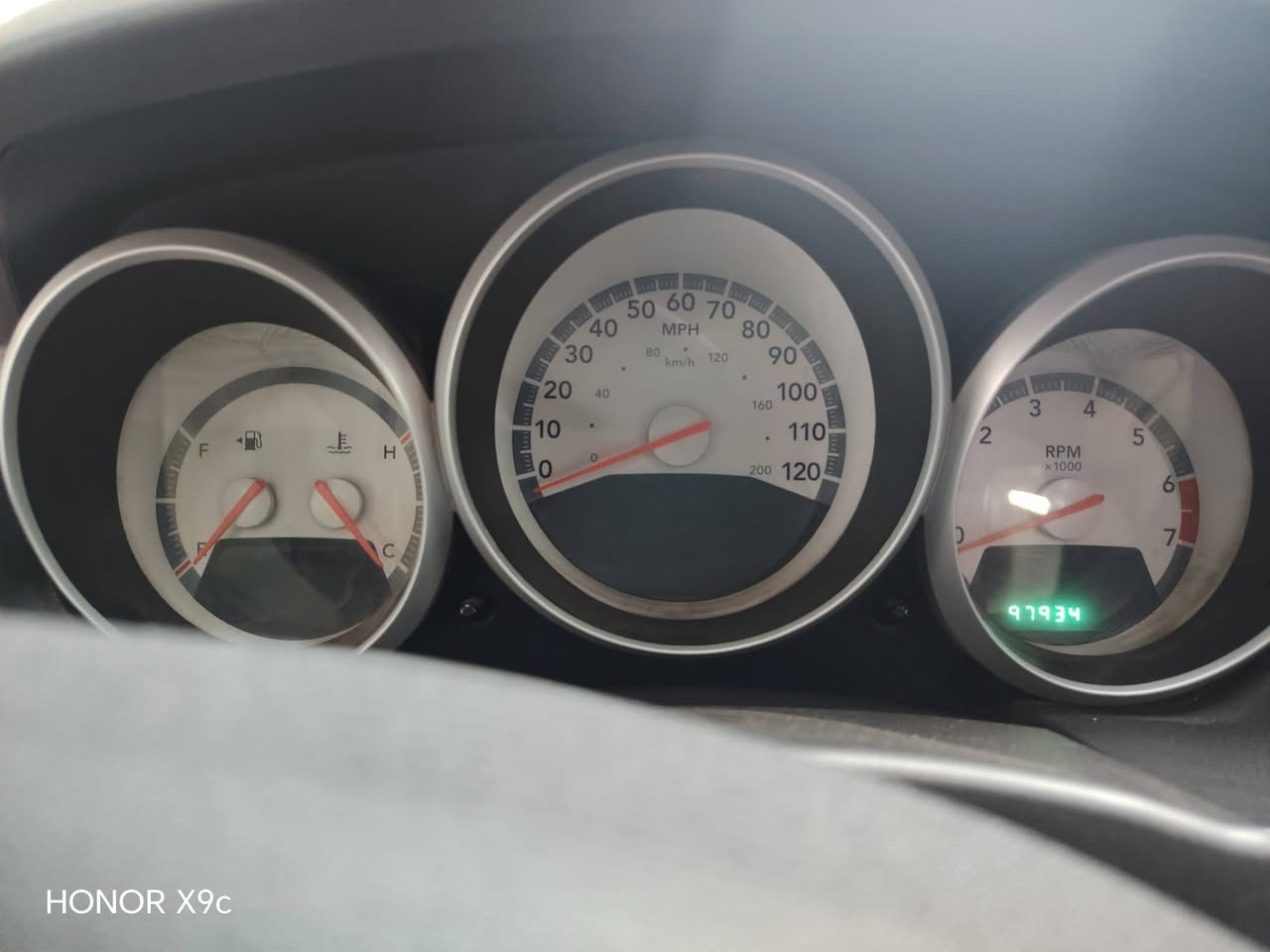 دوج كرفان 2009 
ماشيه 97934
السيارة بدون حادث بيه اماكن صبغ اثر شخوط
SXT
كشنات بلع
ثلاث قطع تبريد
البيبان كهرباء
تحكم ستيرن
محرك 3800
*********** احمد
متواجد من ال5 العصر وفوك 
السعر 125
