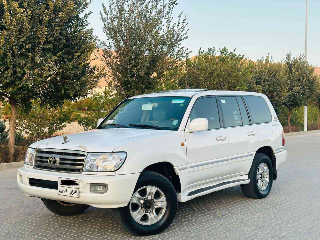 تۆیۆتا لاندکروز ٢٠٠٥ GXR قەتەری فول مواسەفات ٦ بستۆنی دەبڵ سپێر سپی بەفری تەنها یەک چەمەلەخی بۆیاخە بێ دەعم و بێ لێدران و بێ کرانەوە سەیارەکە تا بڵێی جوانو تازەماوەتەوە ١٩٠هەزاری هەقیقی ڕۆشتوە ٤ تایە و ویلی لۆکی لەژێرە مواسەفاتی سڵایت تۆماتیک ناوزەرد و فۆڕمیکا تەبریدمەرکەزی و سێ ڕیز کوشن و شاشە ئایپاد و سەلاجە و ناو فۆڕمیکا کامێرا و دەبڵ ئەکسل و زۆر مواسەفاتی تر گێڕ و مەکینە و کارەبای و دەبڵ ئەکسل و تەحویل و غرامە بە شەرت سعری (٢١٠)گەڵا و معەمەلەیەکی برایانە ڕەقەم تەلەفون ***********
