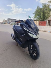 بي سي اكس جيل ثالث ماشيه 28 حساسات كهربائيات كلها شغاله دراجه نضيفه ما...