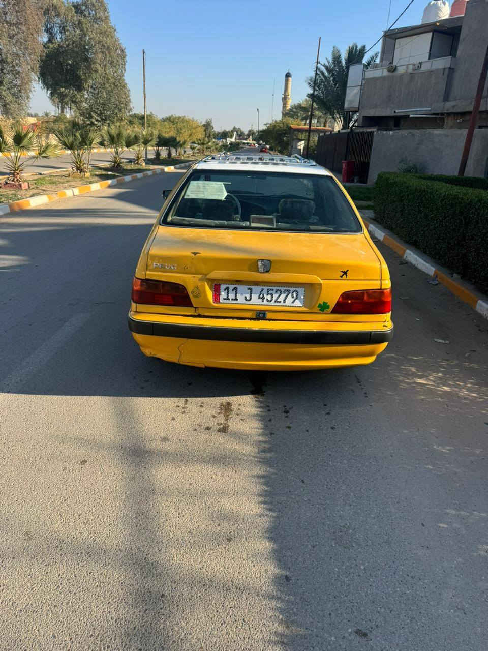 السلام عليكم بيجو بارس موديل 15 كفاله عامه السعر 43 وبيها مجال شيء قليل مكاني بغداد المحموديه  رقم التلفون***********
