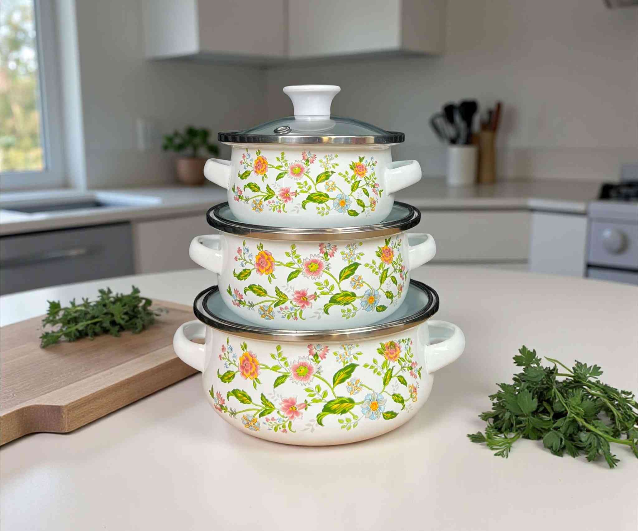 إذا تريد سيت قدور عملي وحجمه مناسب للمطبخ الصغير 👌
السعر 20 ألف‼️

هذا السيت الثلاثي بالمينا ونقش الورد يعطيك جودة وشكل أنيق بنفس الوقت 🌸

أغطية زجاج حراري حتى تتابع الطبخ بدون ما تفتح الغطاء 🔥

خفيف وسهل تنظيف ومثالي للاستخدام اليومي 🍲

مناسب للغاز ويعطي توزيع حرارة ممت

حجمه صغير لكن استخدامه كبير 👍

فرصة رائعة بسعر مناسب ✨


**إذا كنت صاحب هذا الإعلان وتريد حذفه لأي سبب، رجاءا أرسل رسالة إلى الدعم الفني**