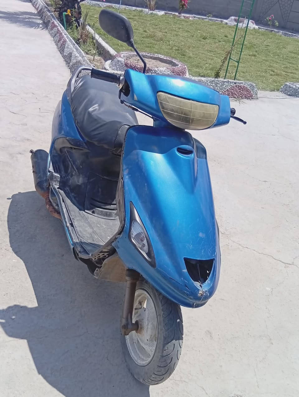 السلام عليكم درجة للبيع ابيع جوم حديد 
السعر 140


**إذا كنت صاحب هذا الإعلان وتريد حذفه لأي سبب، رجاءا أرسل رسالة إلى الدعم الفني**
