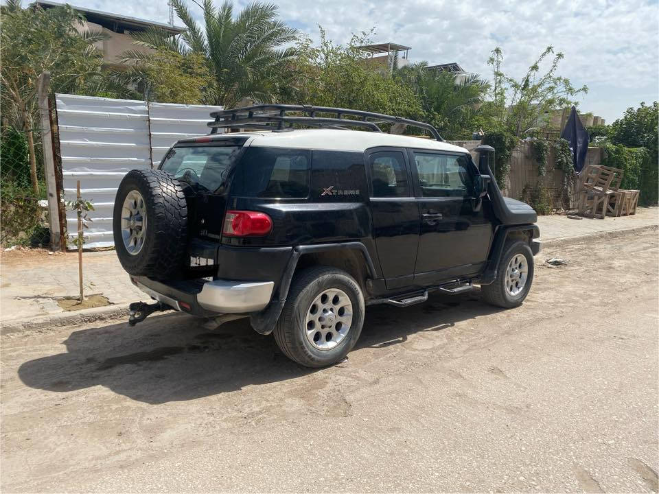 للبيع اف جي ٢٠٠٧ فور ويل كله شغال  حادثها سطحي جاملغ وبنيد عليها ادامه كامله كله وكالة تكول صاعد ٢٣  بيها شكم قطعه صبغ ابيع حزام  السعر ١٤٥ 
بيها هواي مواصفات دفلوك  و اي تراك دمام الداخل كاربون فايبر تبريد تحكمات السيارة جاهزه مابيها نقص 
***********
