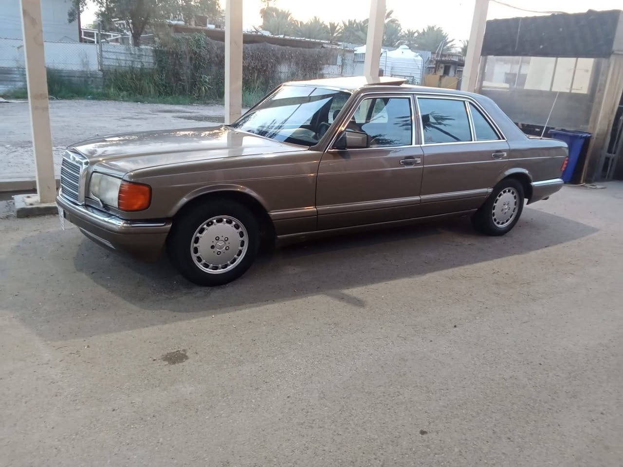 للبيع جاهزه 300 باب طويل بلاديه مكينه بلاد قبق اسود مكانهه طوريج  65وبيهه *********** موديل 91
