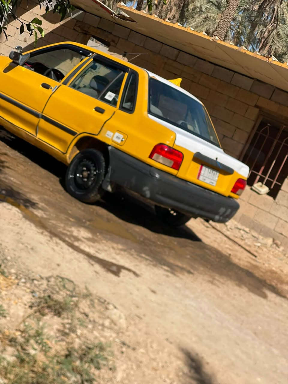 سلام عليكم اخوان سايبا موديل 2012 دشبول نفخ احلى من الصوره للبيع السعر 21$وبيها مجال تبريد شغال راعيها موجود 
رقم -***********- العنوان واسط ملاحضه السياره احلى من الصوره بل واقع
