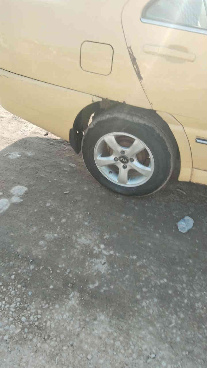 السلام عليكم متاح 
شيري كوين موديل 2013 رقم إنكليزي بسمي سنويه نافذة لغاية 2030 مصفره هيه وغرامات
السعر 35 وبيها مجال 
بغداد الزعفرانية رقم ***********
