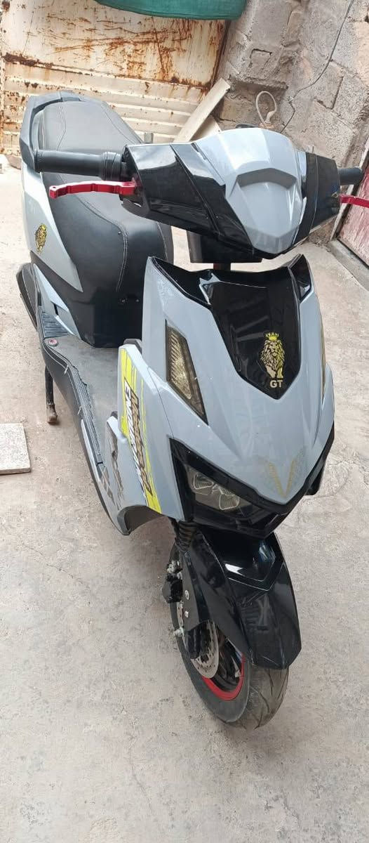 دراجه سكنس شحن للبيع
نضام بك و3 نمر ونضافه البطاريات 78% السعر خاص للاستفسار ***********
