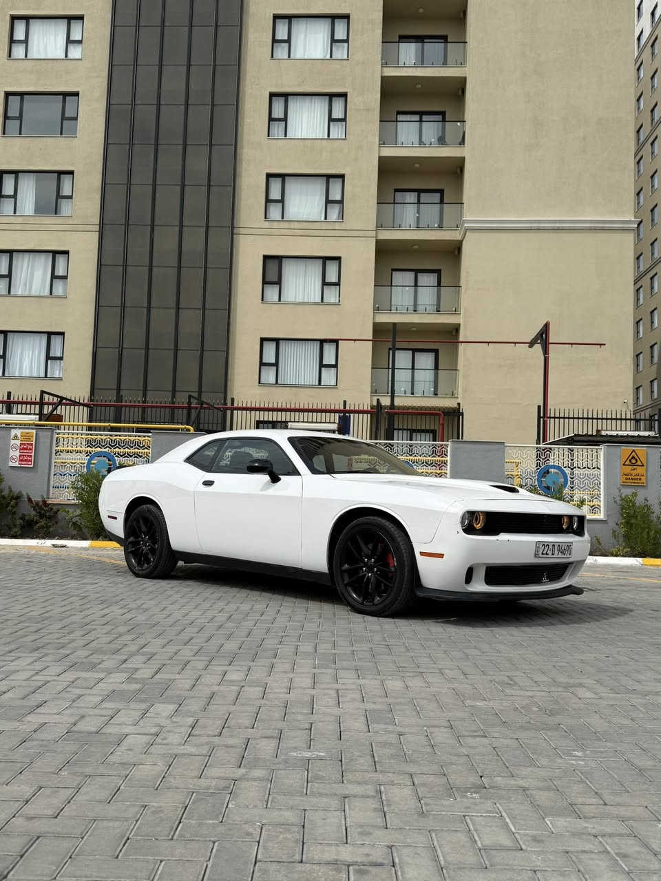 *********** 
سلام عليكم جالنجر 2022 GT فور ويل رقم اربيل هزة وسنوية جديذة باسمي حادث بنيد فقط بدون شاصي ولغد وصور موجودة موصفات تحكم ستيرن شاشة كامرة دوارة حساس خلفي كشن كهرباء شفتات ستيرن ماشية 53 الف تخم تاير جديد صدر امامي جديد  للبيع بسعر 170 وبيها مجال مكاني حي الجهاد ***********
