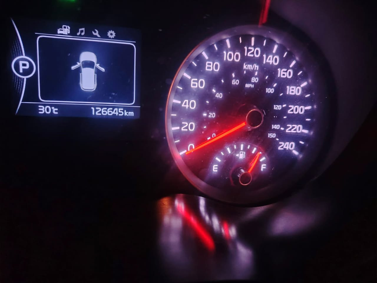 سلام عليكم سبورتج 2018 أمريكي ضررها جاملغ وبونيد وصبغ جاملغات خلفيه فقط مراوس بكورلا هايبرد
