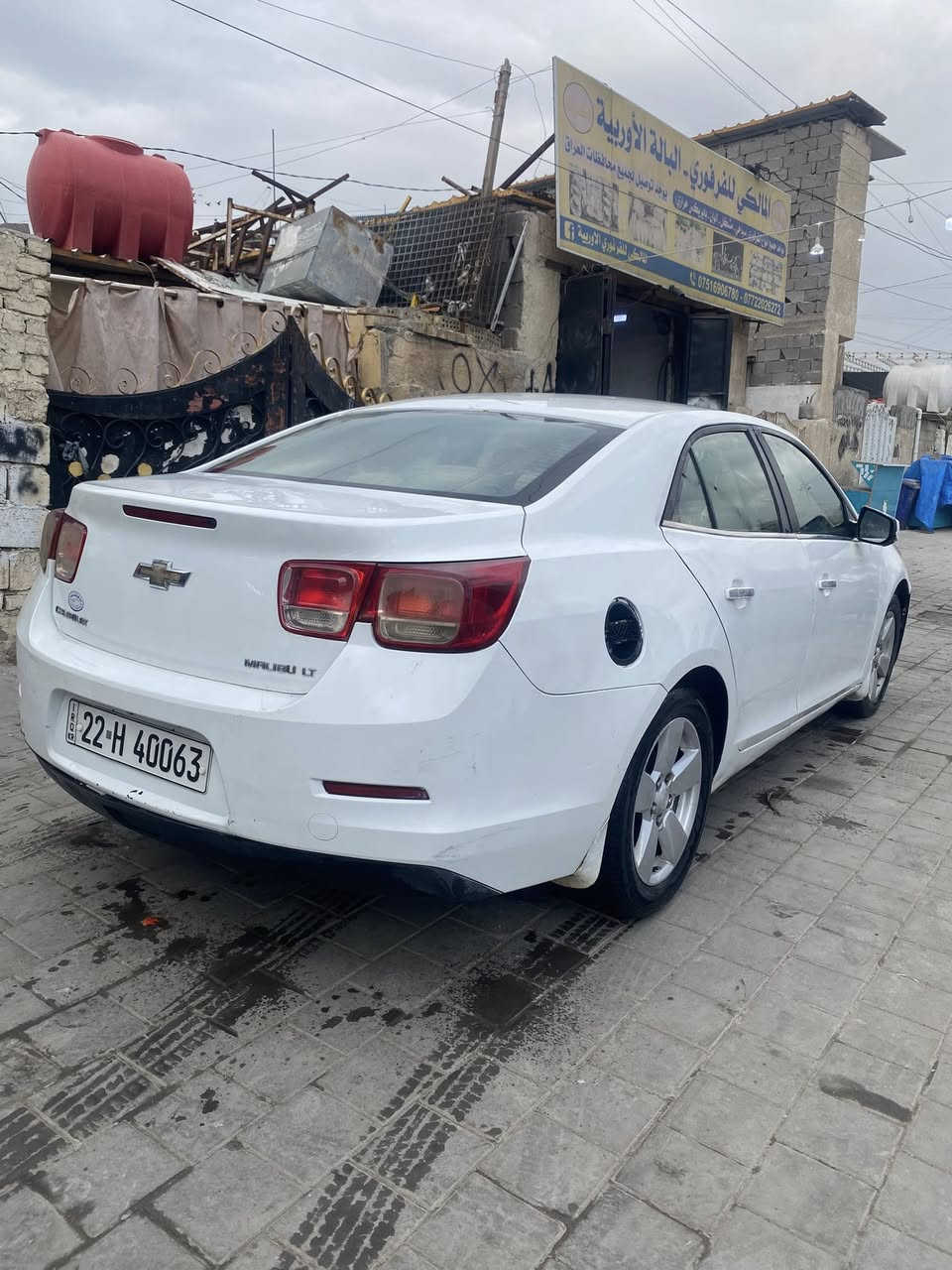 السلام عليكم ماليبو 2016 واحد عله واحد موصفات مزوعه رقم أربيل
بيه جفيه ومصبوغه عام السياره بيه نقوصات راديتر طاك والكير بي هاف  
السعر 60 مكان السياره بغداد حي البنوك للأستفسار ***********
