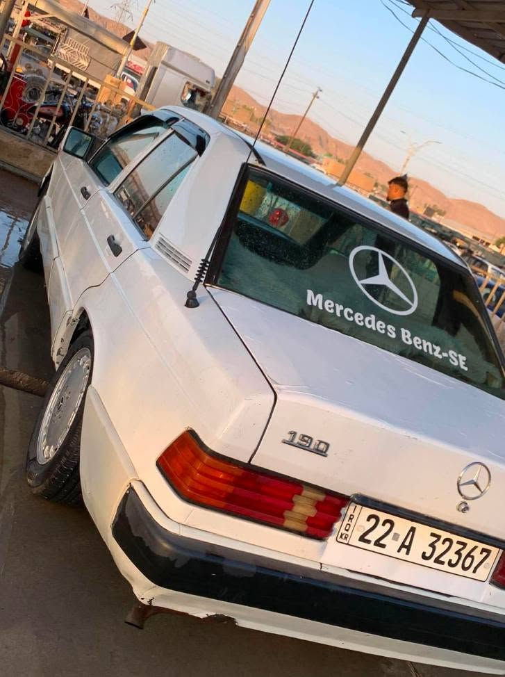 مارسيدس 190 طيارين موديل1990
رقم اربيل سنوية منتهي من2026 تقريبا شهرين
 شرط تحويل 
محرك كير ونجي  التبريد بيها بس كومبريسر
سيارة بدون حادث بدون ضربة مكفول
بيها شبر صبغ فقط كلها عل بلادي
السعر 48 سعر مناسب  مستعجل عل بيع 
مكان طوز خورماتو
*********** طوز, صلاح الدين
