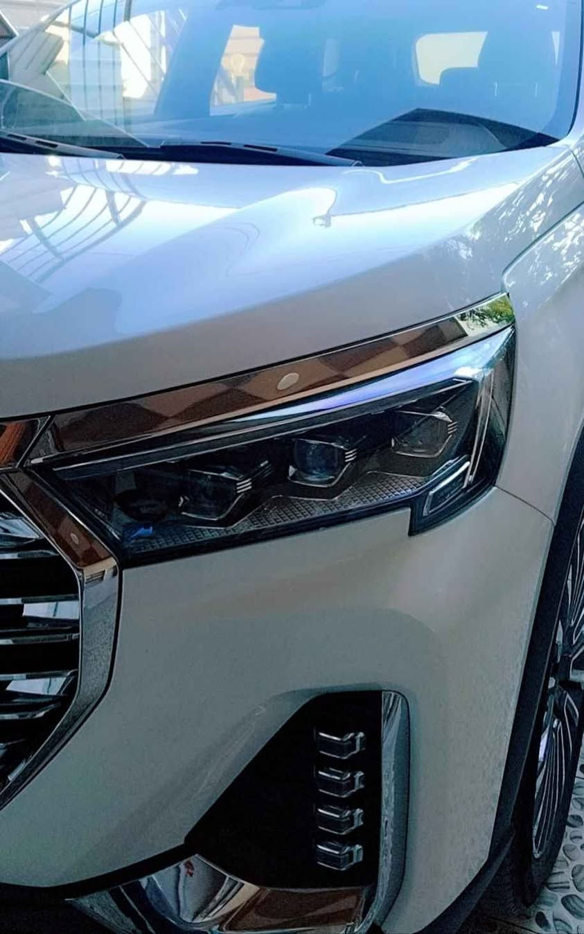 Jetour X 90 plus 2.0 Turbo 
مۆدیل ٢٠٢٤ بێ بۆیاخ 
زەمان شەریکەی هارلم 
٣١٠٠٠ km ڕۆیشتووە 
فول مواسەفات 
ژمارەی مۆبایل *********** أربيل, العراق
