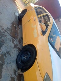 للبيع ليفان 2012 كير ومكينه كورله سياره نضيفه بيه لواحض شويه مابيه ضرب...