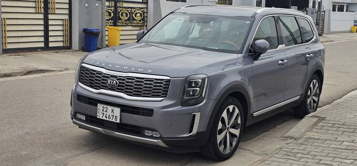 كيا تولورايد موديل 2021 جي تي لاين أعلى فئة خليجي وكالة
السيارة فول مواصفات بدون حادث بدون صبغ لون مميز داخل وخارج

عداد المسافه 135 الف كم قابل للزيادة 

المواصفات 

حساسات امامي خلفي أربع كاميرات رادارات نقاط عمياء 

داتا شو تحكمات ستيرن قيادة ذاتية وتحديد مسار وتوقف ذاتي 

كشنات جلد لون مميز الامامية كهرباء وتدفئة وتبريد 
فتحتين بالسقف
سبع انظمة قيادة واوتو هولد وسايد بريك كهرباء 

مرآة وسطية عاكسه للضوء والجانبية عاكسه وشفط 

تشغيل عن بعد 

رقم اربيل موجودة في الكوت

السعر 285 ورقة 

للاستفسار الاتصال على الارقام التالية 

***********

*********** واتس اب
