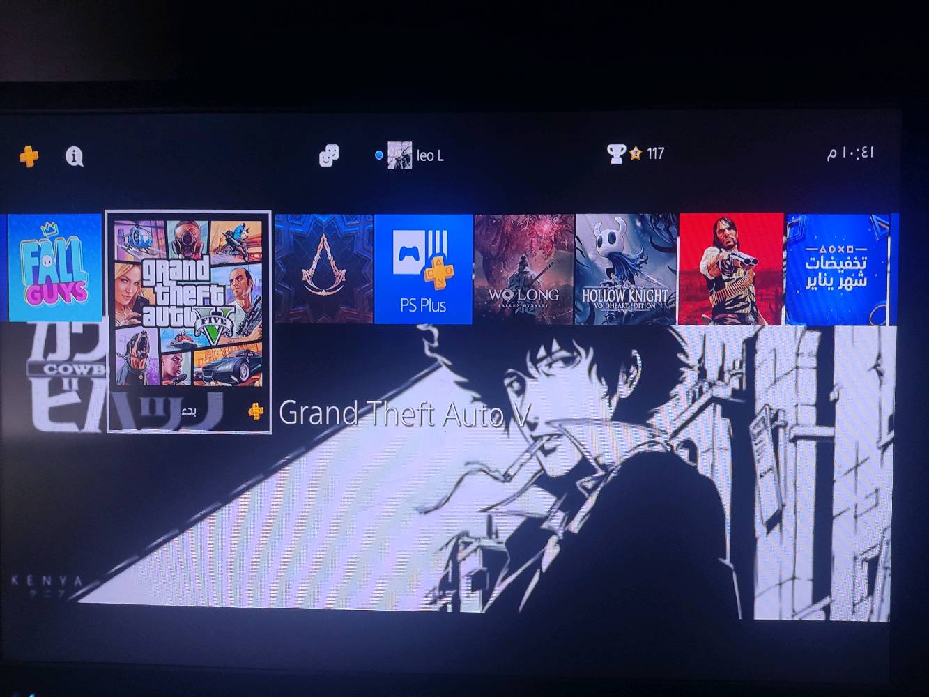 بلايستيشن 4 فات اصلي اخو الجديد نظيف جدا ما مفتوح ولا مصلح ابدا مع يد واحده وبلس Extra ثلاث اشهر كامل ملحقاته وكارتونه طبعاً 