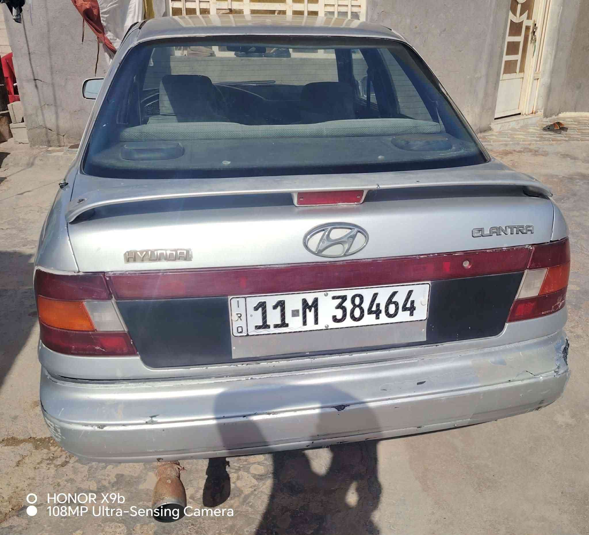 السلام عليكم للبيع سيارة النترة موديل 93 رقم بغداد  سيارة نضيفة وخير من الله سيارة بسمي سنوية مانافذة مكفولة من كلشي بس المحرك بي تنقيص السعر 28 وبيه مجال الاستفسار على الرقم ***********
