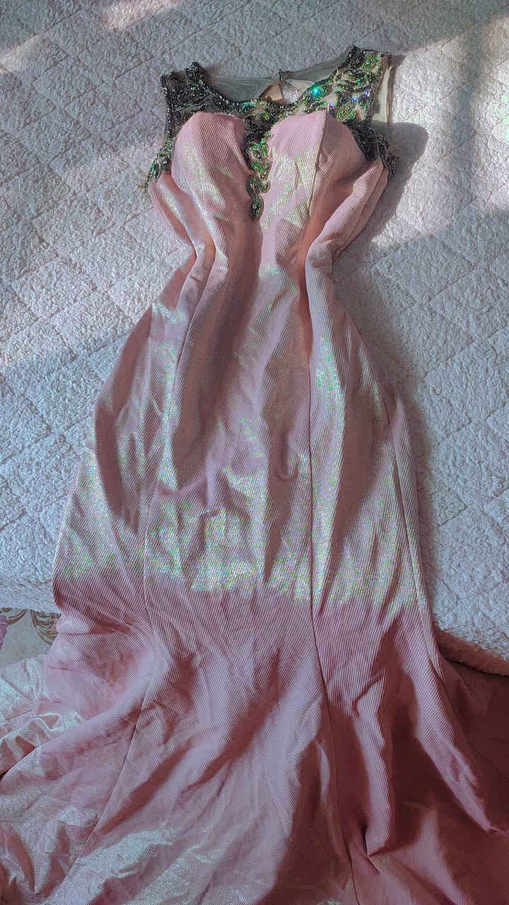 اي قطعه داخل المنشور سعرها ٢٠ الف وتوصيل مجاني قياسات ٣٨ و٤٠ ❤️


**إذا كنت صاحب هذا الإعلان وتريد حذفه لأي سبب، رجاءا أرسل رسالة إلى الدعم الفني**