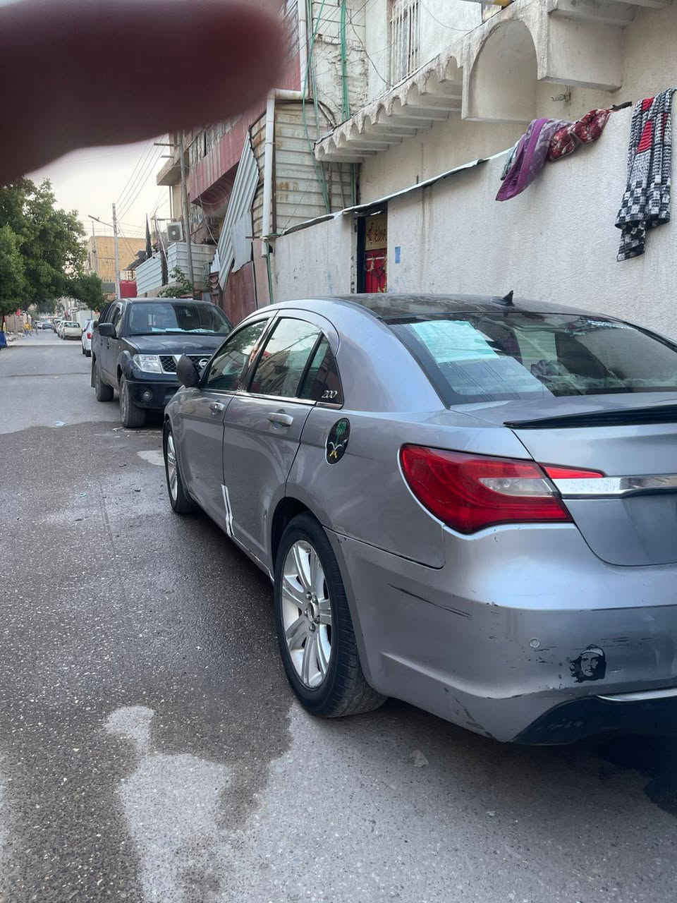 سلام عليكم سياره سي200موديل13حادثه جاملغ الايمان ومصلح مثله وبيه مكانات صبغ  رقم بصره نكليزي مكينه 2400كير6نمر فول مواصفات ماعده البصمه شاشه اندوريت سعره 74وبيه مجال***********
