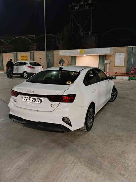 السلام عليكم كيه فورتي وارد امريكي 2023 السياره بدون قطرت صبغ وبدون تبديل بيها دعميه ابدله نفس لون فقط وبيها كم مكان يردله تكحيل فقط رقم اربيل باسمي ماشيه مشي امريكه 67 السياره جديده معنى الكلمه السعر 162 مكاني بغداد بدون ارباك ***********
