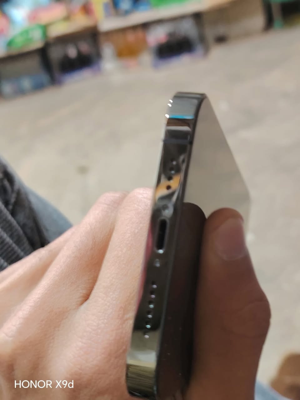 ايفون 13 برو ماكس
ذاكره 256
بطاريه 78
نموذج M امريكي

نضافه 98%

غراضه ويا كامله بس كارتون ماكو 

السعر 625الف


**إذا كنت صاحب هذا الإعلان وتريد حذفه لأي سبب، رجاءا أرسل رسالة إلى الدعم الفني**