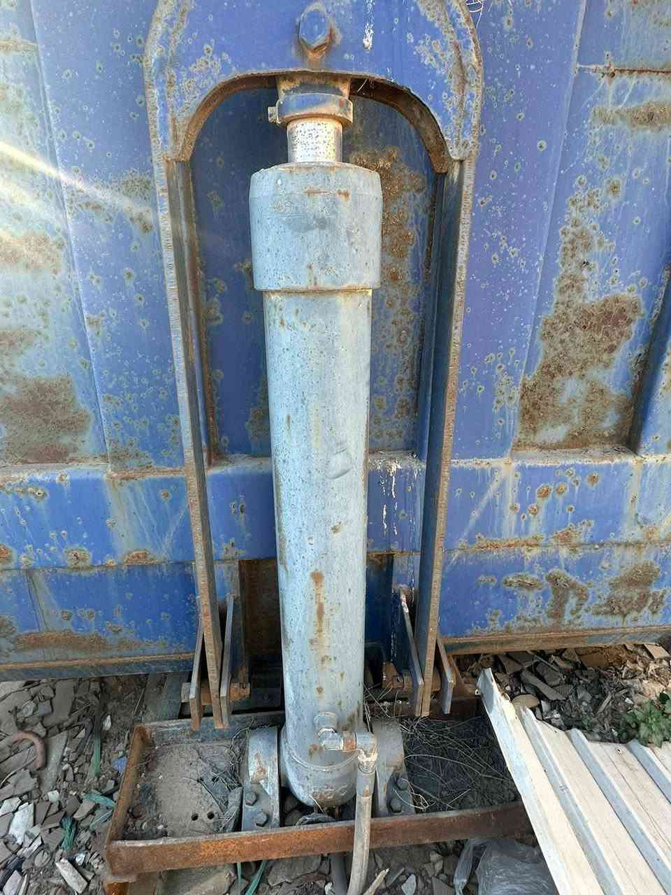 السلام عليكم بدي قلاب بلادي للبيع ***********  /***********
