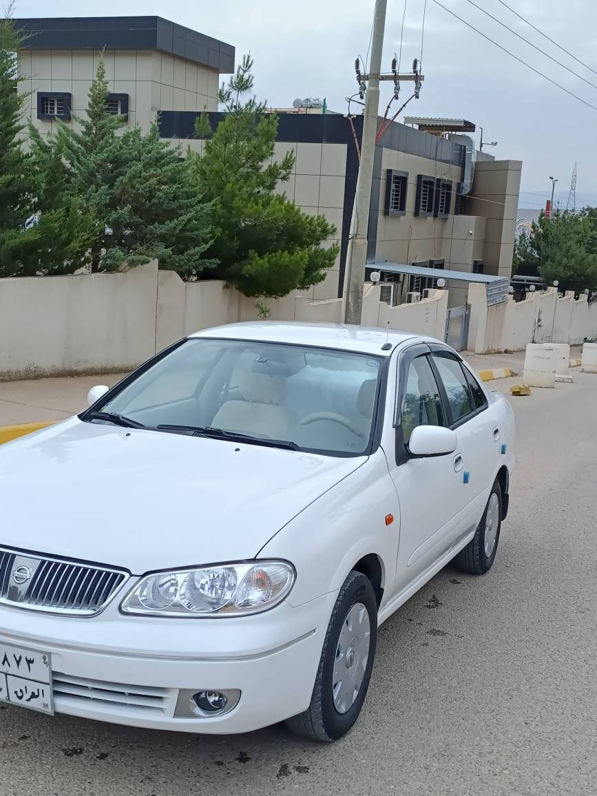 سەنی مۆدێل2007ێابانی گێڕ ئۆتۆماتیک سپی بە فری
ناوزردچوارجام کارە بای کەلە وعینەک مە کینە ڕەشی سۆپەر 
گێڕو مە کینەی بەشەرت فیتر
بێ بۆێاخە سۆنەرم دا ناوە
سەێارە کە مەسرە فی تێا نێە بە زمان دەیفرۆشم ماڵی دۆستە 
سعری 92گەڵا
ژم***********
***********شوێن سیدسادق السليمانية, العراق
