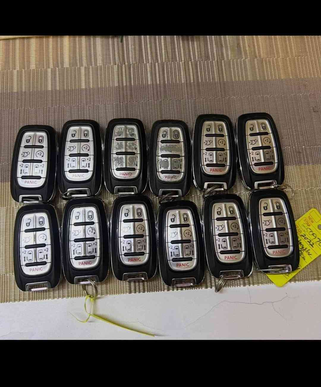 السلام عليكم

عرض خااااااص // عرض خاص // عرض خالاااص
سويلك نسخه وامن ع سيارتك في حال ضياع البصمه

بصمات باسفيكا وفيوجر اصلي تفصيخ يلاديه موديل
2017 إلى 2025 سعر مع البرمجة وضمان
                (( 70 الف ))

(( مفاتيح يوسف دوج ))
مكاني بغداد الشالجية
***********
