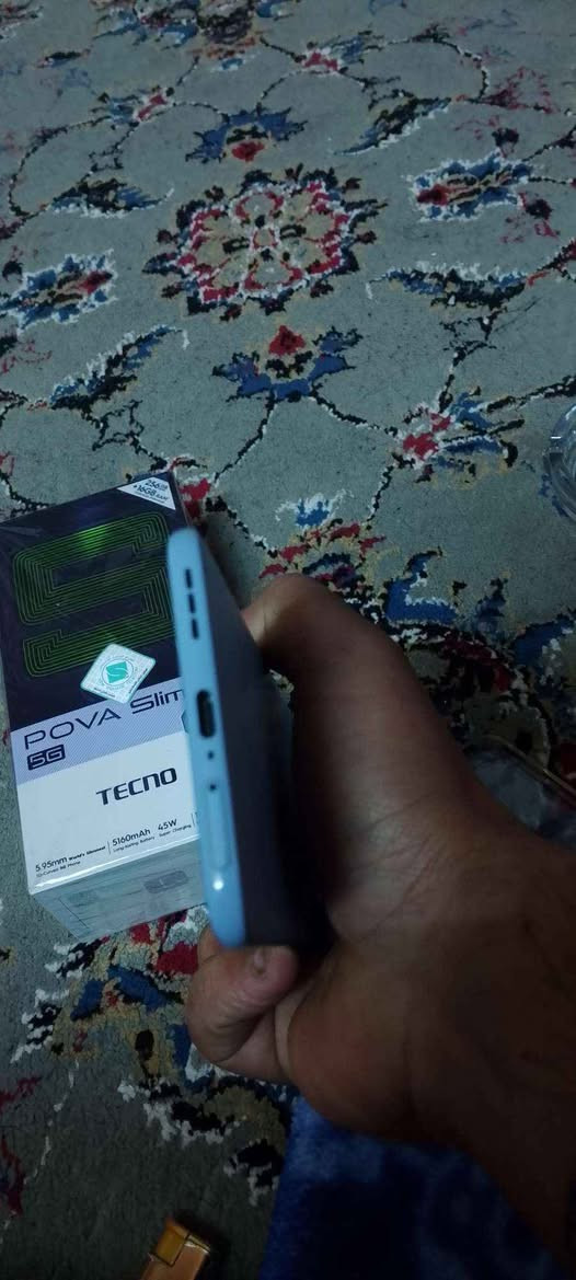 سەرەتا سڵاو هاوڕێیان
ئەم مۆبایلە تیکنۆ پۆڤا سلیم 5g بۆ فڕۆشتن لۆک لۆکە کامل ئەشیایی لەگەڵە دوو بۆ سێ هەفتەیە کڕاوە بە زەمانی هەموو شتێک دەفڕۆشم زاکیرە 256 ڕام 8 +5 نرخی 270 هەزار لە هەولێرم گەیاندنم نییە أربيل, العراق


**إذا كنت صاحب هذا الإعلان وتريد حذفه لأي سبب، رجاءا أرسل رسالة إلى الدعم الفني**