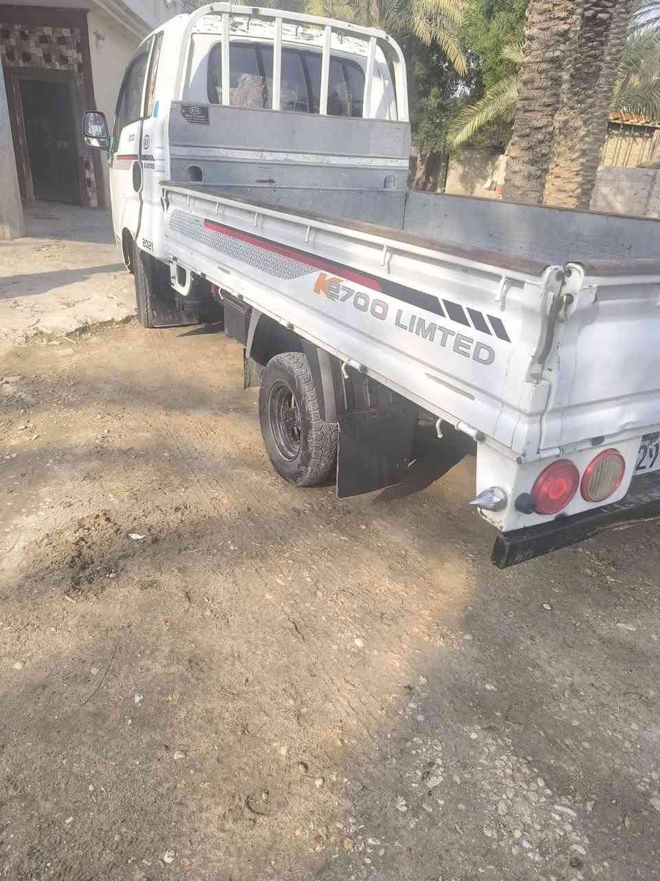 للبيع موديل 14 رقم انكليزي واسط مكفوله كير اكسل مكينه حداديه جديده دوشمه جديده قطره خياس ماكو كله شركه ***********
