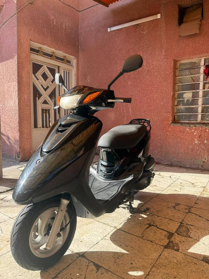 درجه اكزاز
درجه جديد صاله اقل من شهر نزلت رمبه 
درجه بعده بجيس شوفتك عينك درجه محرك خرسه صوت درجه كفر اصلي 
محرك مافتوح تجي تفحص درجه اذا بيه تاخذه وتروح بلش 
سعر 9 ورقات وبيه مجال اذا متعرف بسعارهن فدوه لا تخابر ولا تضل تحجي 
هاذ رقمي متواجد وتساب 
مكاني بغداد الغزاليه
***********
