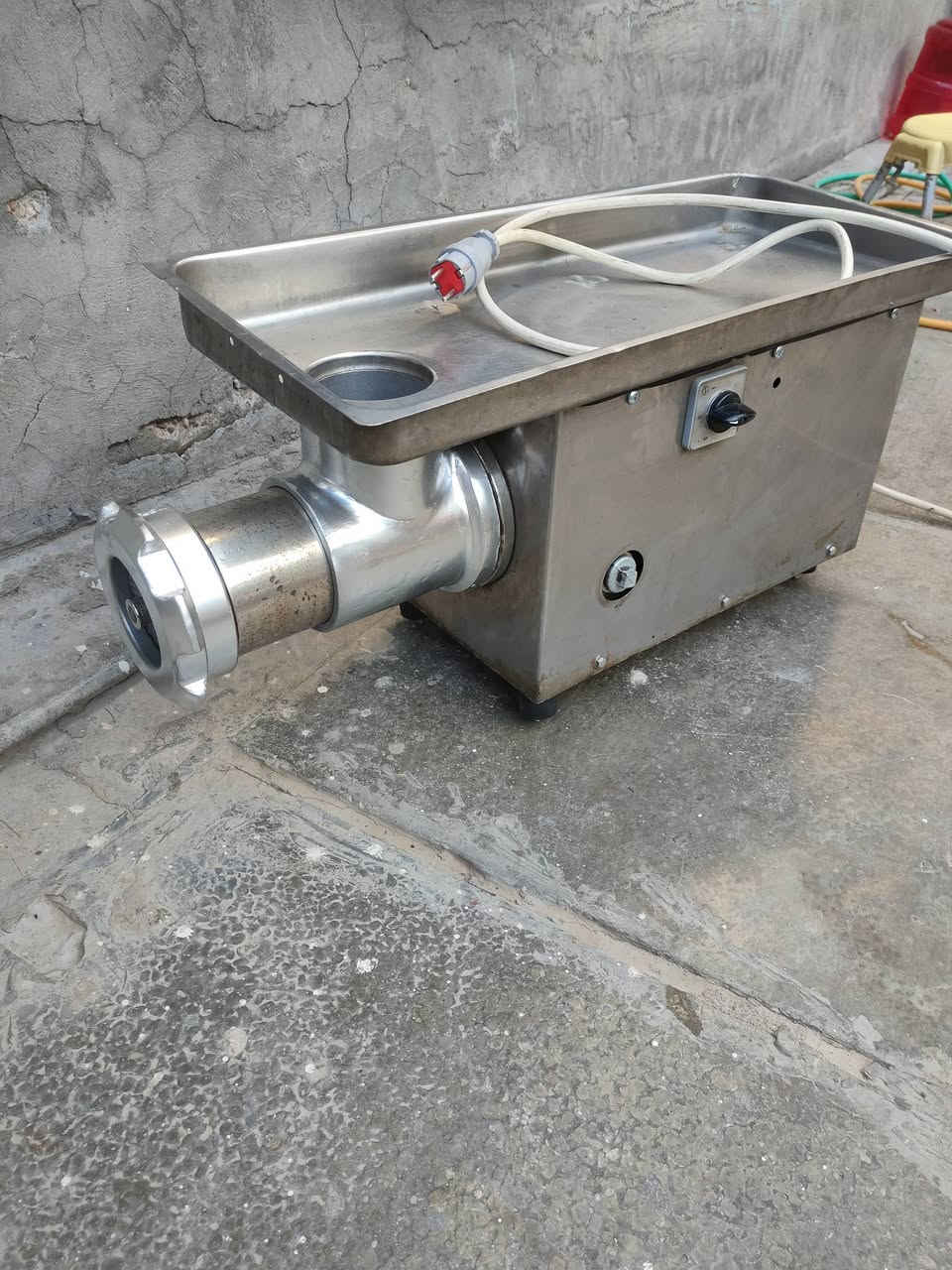 للبيع وهذا رقمي***********
