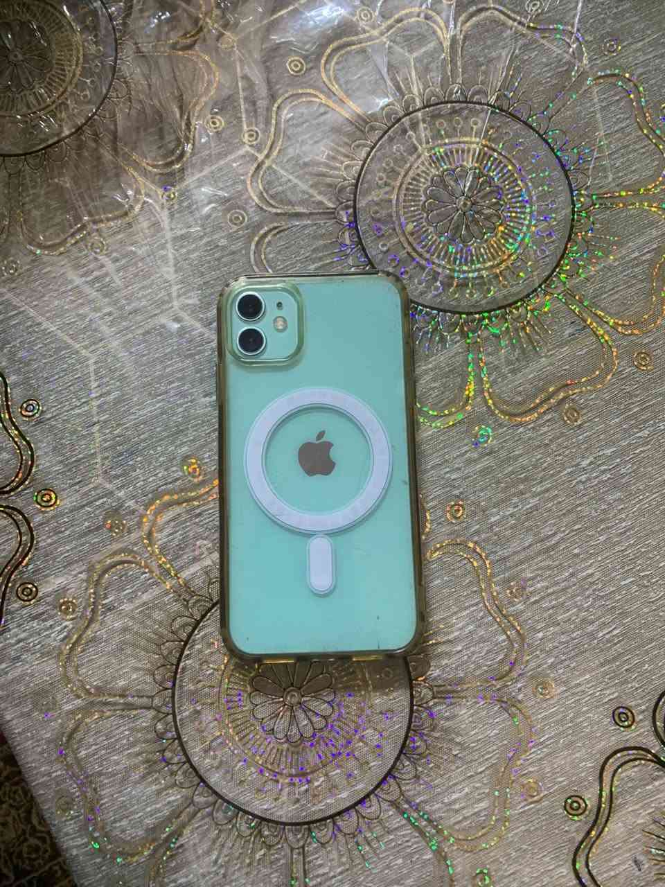 ايفون 11 عادي للبيع
ذاكرة 64
بطارية 68

السعر 225 وبي مجال حك الجية 

مكاني بغداد علي الصالح قرب مرور الطوبجي 

*********** فقط واتساب
