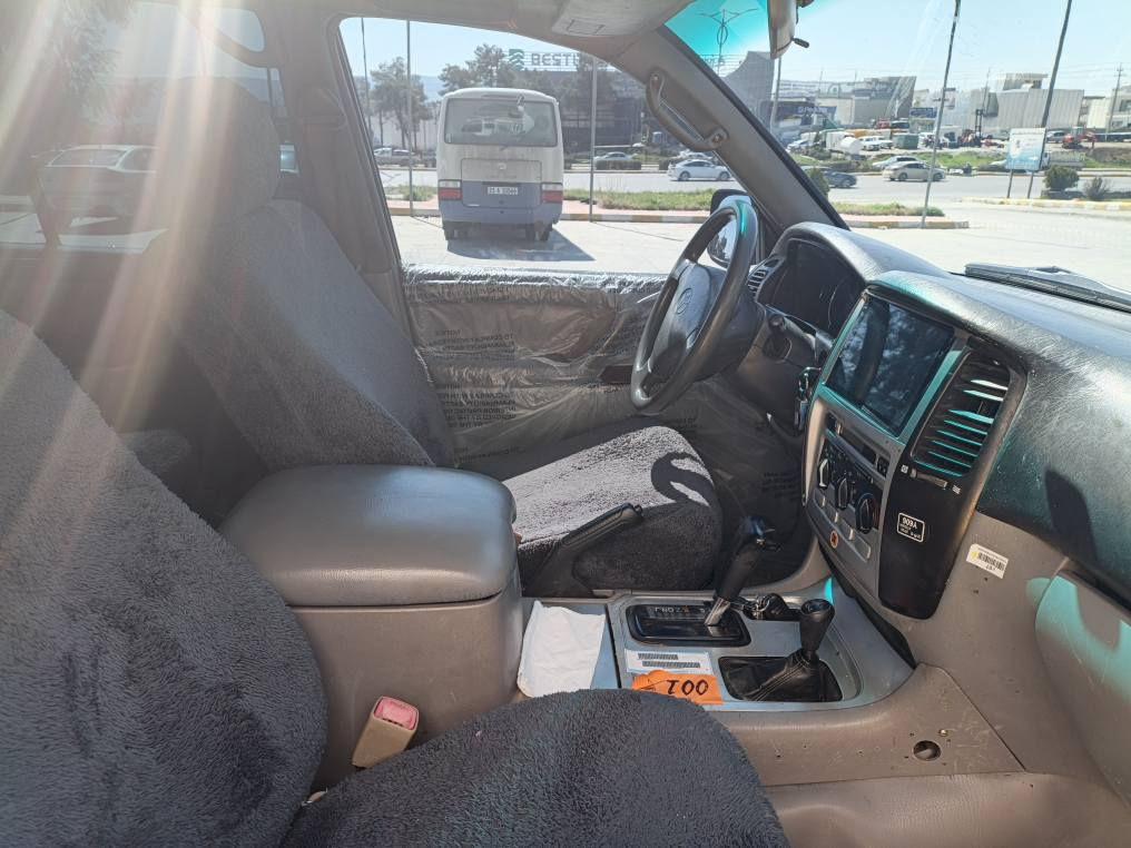 مۆنیكا ٢٠٠٤ شورتەی كراوەتە ڕەش لەسەر ساغی سێ روبع ئۆتۆماتیك دووجام كارەبا داشبڵ بەرز چوار تایەی تازە گێرو مەكینەو هەموو گیانی بەشەرت نرخ ٨٥گەڵا معامەلە شوێن سلێمانی *********** تيل فيبه ر *********** السليمانية, العراق
