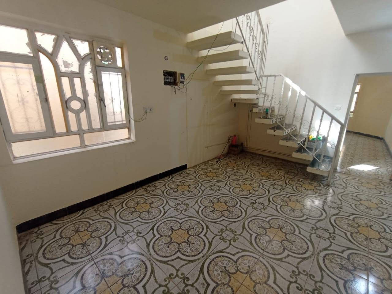 شــــقة للايجــــــٌار 
  

#آلمـــوقع  // الحلـــة حـي المشتـل خلـف وصفـي 

 طابـــق ثانــــي   
 
#المحتويـــــات //

هـول ومطبـــخ وغــرف نــوم عــدد 2  وبلكــونة وخدمـــات 

￼🔻مبلــغ الايجـار 250 الـف 
____________________
#للاستفسار اكثر الأتصال آو واتساب:
***********
*********** 
او زيارة مكتب ( #رؤية #المستقبل #للعقار #والبناء)
____________________
🔻لمن يرغب في عرض عقاره للبيع أو للايجار طابو صرف او زراعي تجاري او سكني يرجى مراسلتنا
