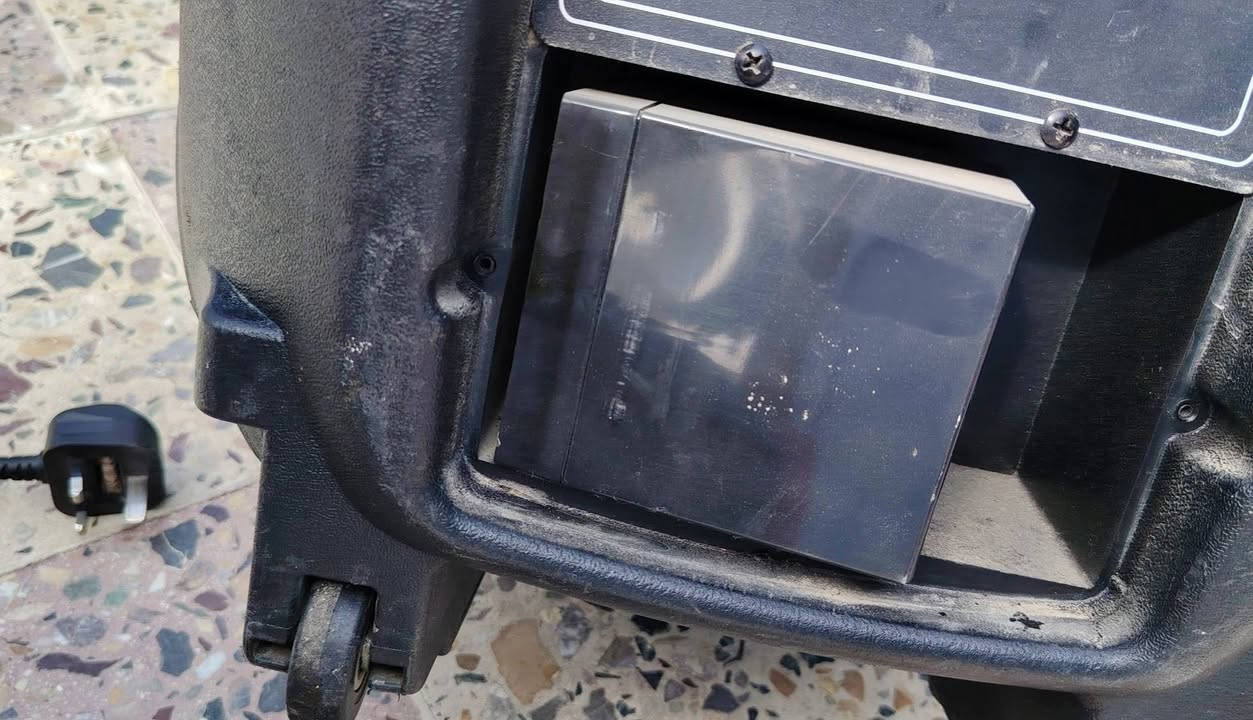 الهم صلي على محمد وال محمد متاح ديجي شرط مستخذم قليل وشرط شغل حالين يشتغل فقط كهرباء باتري ماله هابط تكدر تخلي باتري جديد يرجع يشتغل علا كهرباء وعلا شحن بعد الفحص السعر 50الف قفل 🤲👍


**إذا كنت صاحب هذا الإعلان وتريد حذفه لأي سبب، رجاءا أرسل رسالة إلى الدعم الفني**