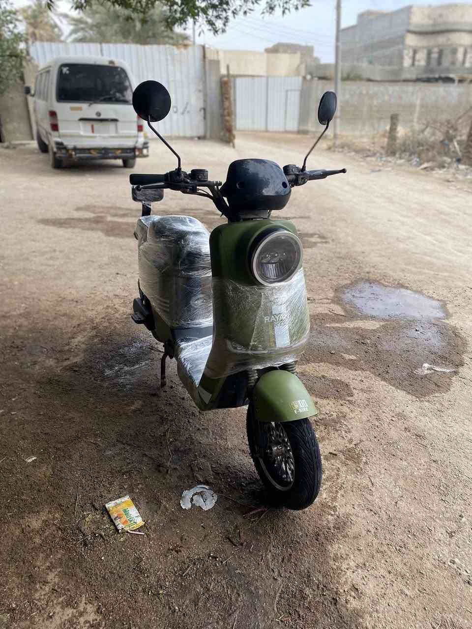 السلام عليكم 
دراجه R900 
موديل 2025
دراجه نضيفه كلش 
الملف 1600
الأستفسار
0773798211
***********
التواجد واتساب ع هذن الرقمين
المكان البصره شط العرب الچباسي  قرب مدرسه البيارق.
