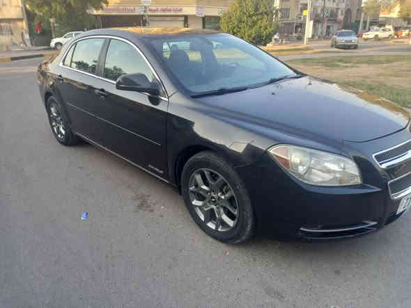 بسم الله الرحمن الرحيم.      شوفرليت ماليبو موديل  2012.خليجي مكفولة من الضربة والصبغ. كلين داخل لونين مطعم صاجات بيجي وجوزي بدون ايرباك  كشن السايق كهرباء تبريد وية السويج .كير محرك حدادية كهربائيات طخم تاير خير من الله السيارة جاهزة من كلشي....السعر..108.$.ورقة وبيها مجال بسيط..للإستفسار.....***********.. بغداد
