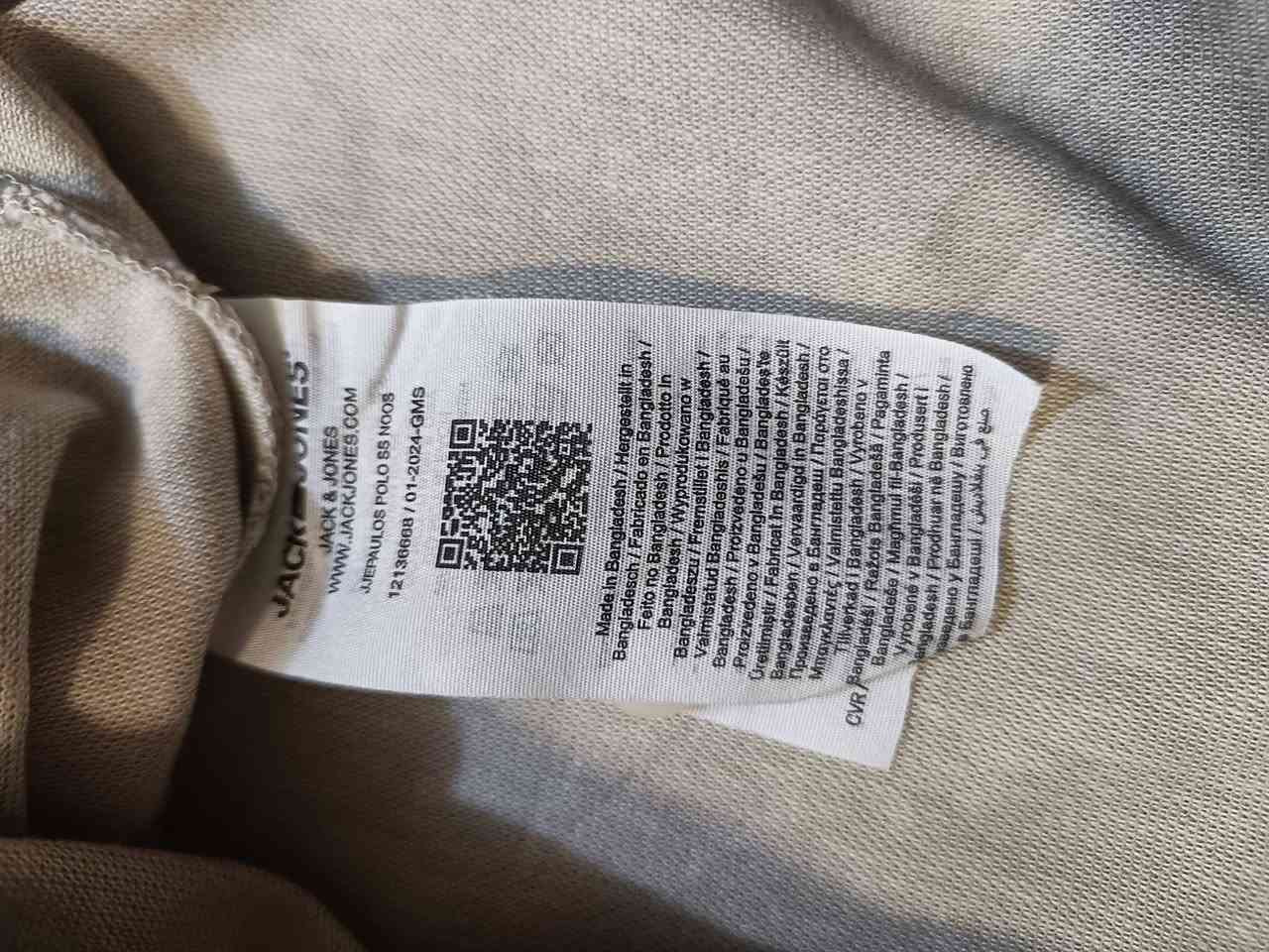 تيشيرت جاك جونز
قطعة تخبل قطن ١٠٠٪
القياس لارج 
السعر ٢٠ الف
يوجد توصيل


**إذا كنت صاحب هذا الإعلان وتريد حذفه لأي سبب، رجاءا أرسل رسالة إلى الدعم الفني**