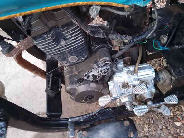 السلام عليكم ستوته للبيع 2018
بيه مكينه 2023
بدون وراق مكفوله من سرقه 
السعر 850وبيه مجال 
السفار ***********
