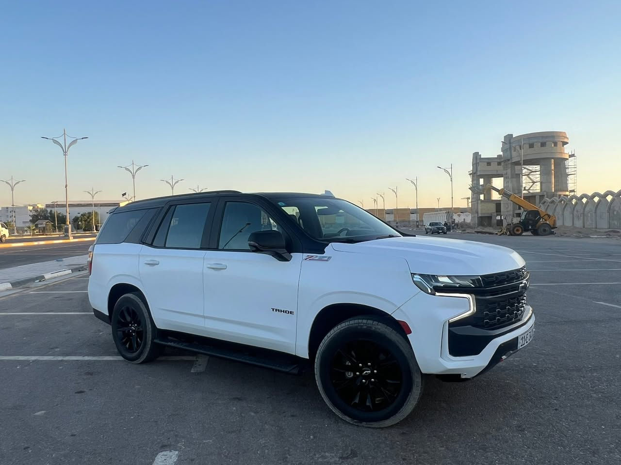 السلام عليكم بيع مستعجل 
تاهو Z71 موديل 2021
فول مواصفات 
سياره نقص برغي مابيها ع ايدي باسمي تحويل مباشر
رقم بغداد الاماني 
اخوان سياره اني مغلفه فابلون اصلي طافي ابيض 
سياره لونها ابيض زلغ مابيها كفاله نفس سونار زلغ زايد مابيها تريد شيله وتفحص تريد عندي تصوير قبل لا اغلف سيارة  ماشية ١١٠ الف 
سعر ٣٧٠ وبيها مجال بسيط للشراي مكان كربلاء 
***********
