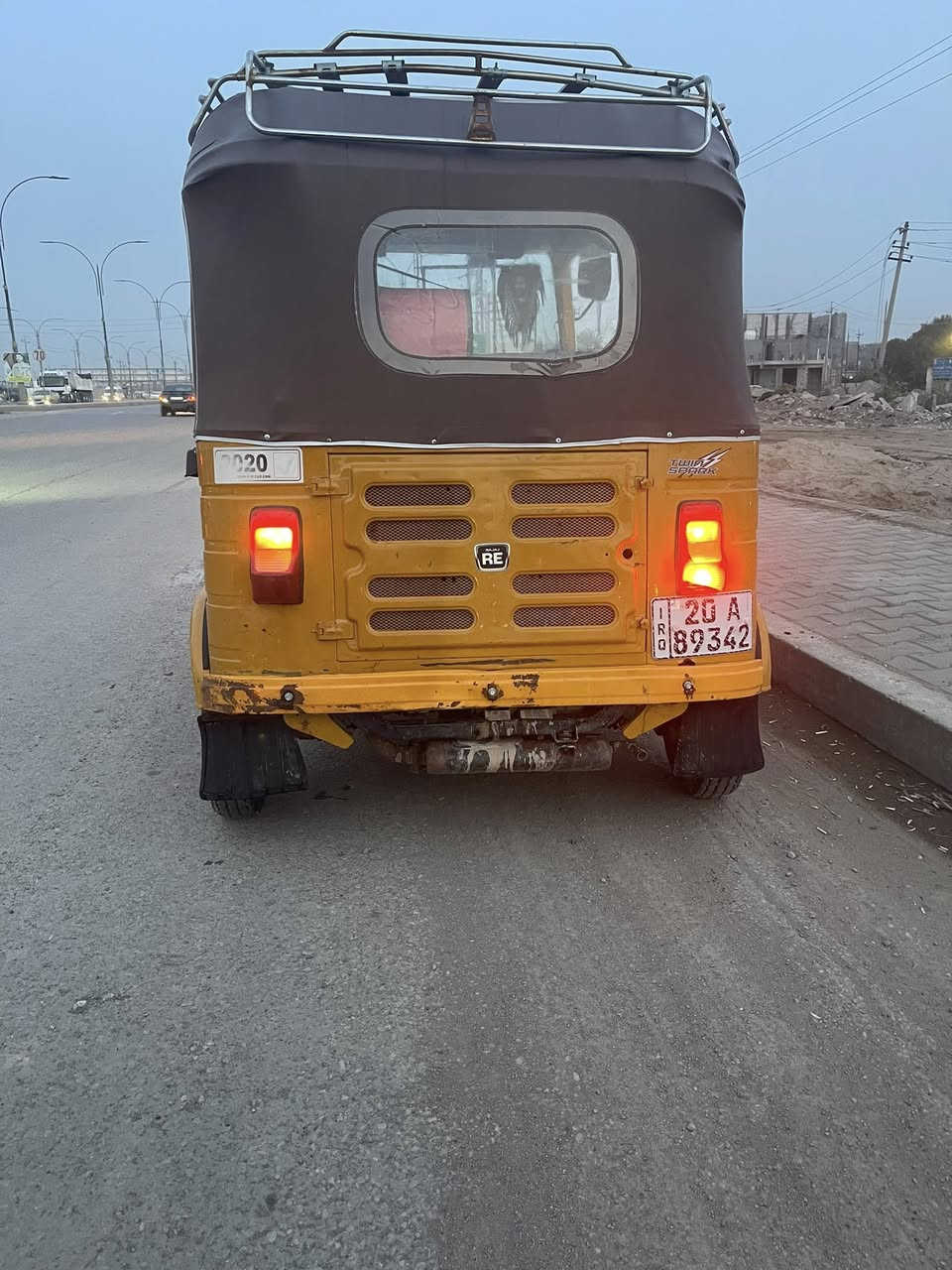 سلام عليكم تكتك للبيع بيها ضربه بلغد اصبعين ومعمره دواساات وفقط تكتك خير من الله اكفلك المكينه لا تنقيص ولا تبخير ولاكسل اكفلكيا كذاالك رقمها ديالئ  انكليزي تحويل ثاني يوم سعرها 6700 وبيها مجال مكاني ديالئ الرحمه خاص مامتواجد ***********🤍
