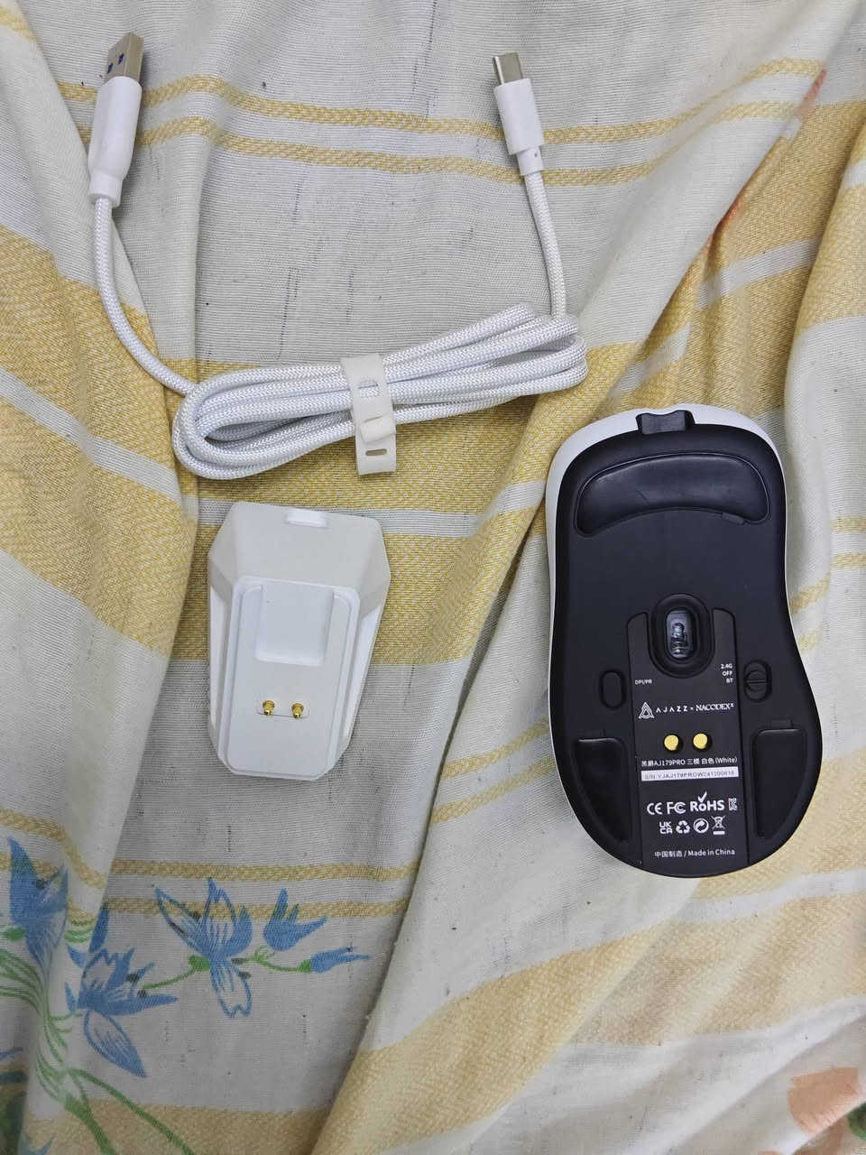 السلام عليكم ماوس أجاز جديد فقط باكيا متضرر السعر 25


**إذا كنت صاحب هذا الإعلان وتريد حذفه لأي سبب، رجاءا أرسل رسالة إلى الدعم الفني**