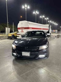 جارجر امريكي  موديل 16  sxt  ماشيه 225000 بدون ايرباك السياره كلين  بي...