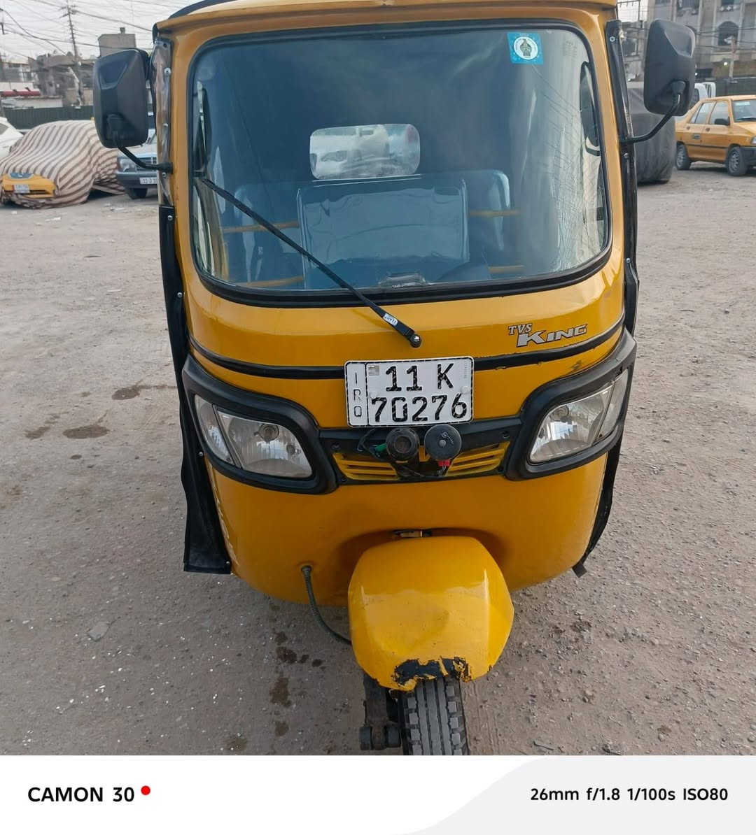 السلام عليكم شباب تكتك تي في اس للبيع موديل 18 رقم وسنويه شرط التحويل بسمي تكتك نضيفه محرك خير من الله كله جديد دوشمه تخم تاير جادر  جديد صفاحيات يمنه ويسره كهربائيات شغاله كلهن هورن ماسحه جديده  قطره خياس مابيهه كلجات جديده  مكاني بغداد الامين ثانيه سعرهه 5300 وبيهه مجال حك جيتك اذا شراي رقم الهاتف ***********
