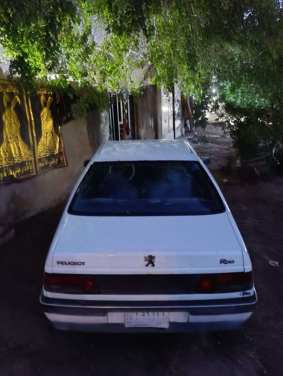 بيجو للبيع مكينه جديده تبريد تدففه ضفيره جديده مكاني كربلاء ***********
