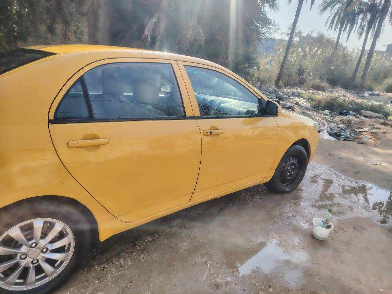 سلام عليكم بي ويدي 2013 G3 كير ومكينه هونداي مكفولات السياره حلوه ونضيفه بس عوزها ترتيبات بيها بس باب السايق عليها هيه وغرمات كلهن ينزلن من السعر مكاني كربلاء طويريج السعر 40 وبيها مجال ***********
