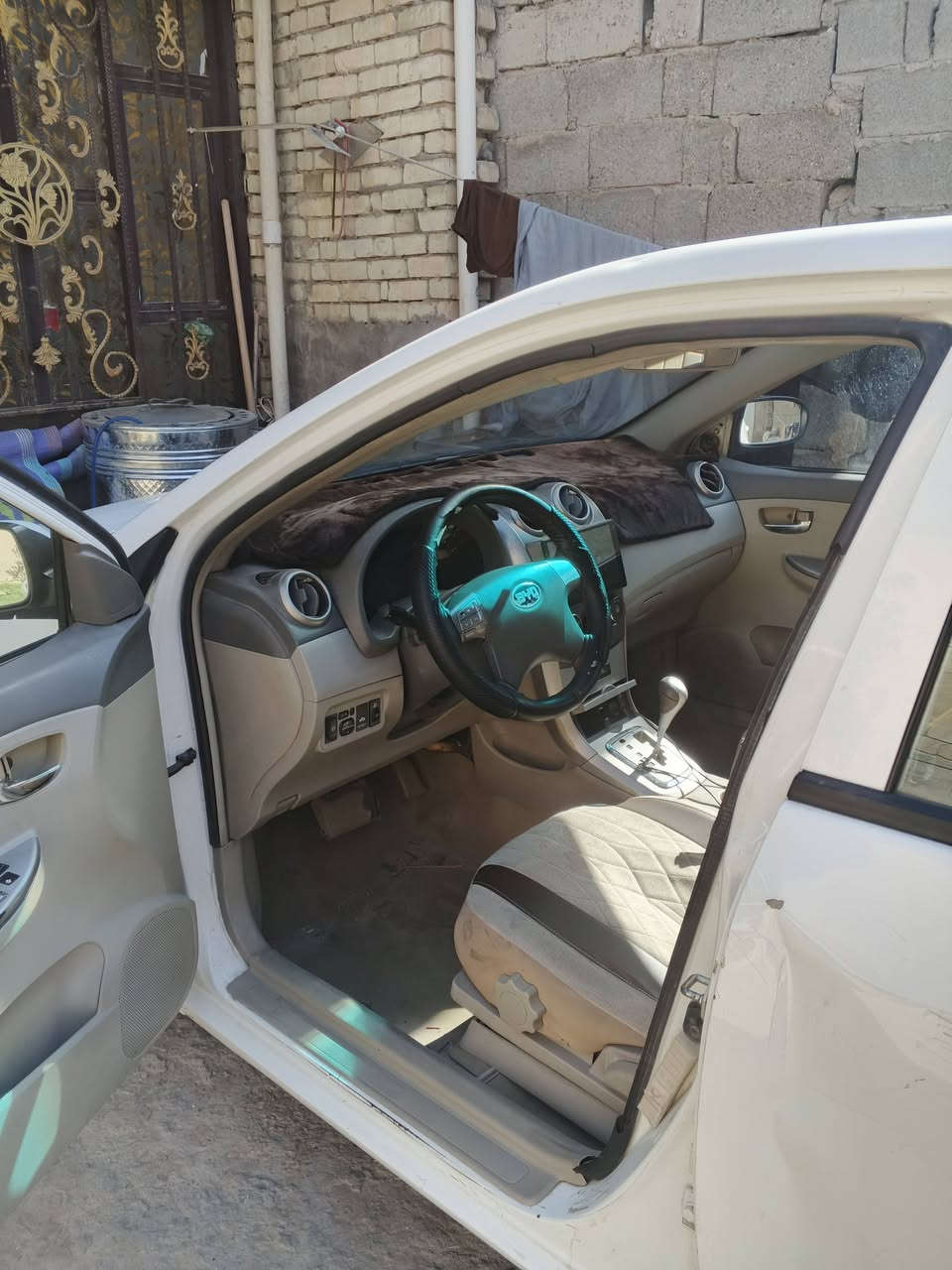 سلام علیکم للبيع سيارة بي وايدي موديل ١٦ گير ومحرك وتبريد گورله الـ سعر ٦٥
ࢪقم ***********
